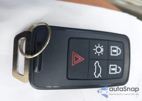 2013 Volvo S60 T5 z USA, uszkodzony, nr VIN YV1612FS3D2196502